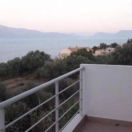 Nasos Apartmán