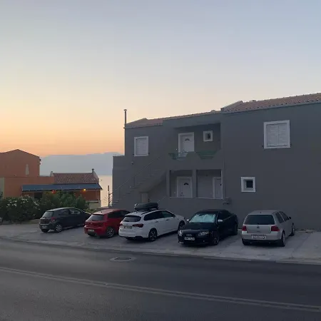 Apartmán Nasos *